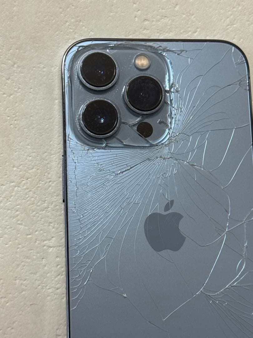 専用　iPhone 13 Pro 256GB SIMフリー背面ひび割れ動作問題無