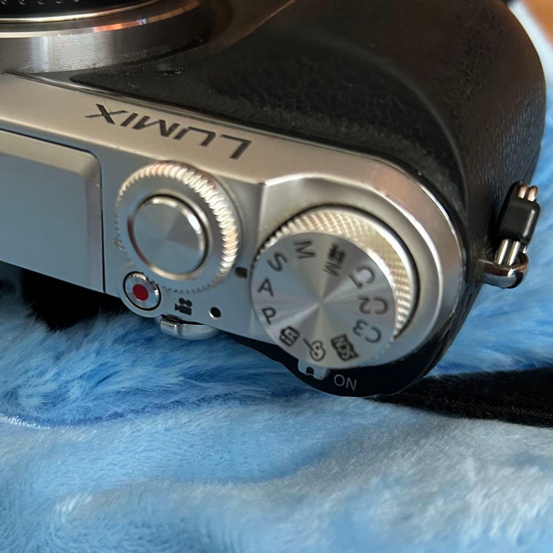 Panasonic LUMIX DMC-GX7 シルバー