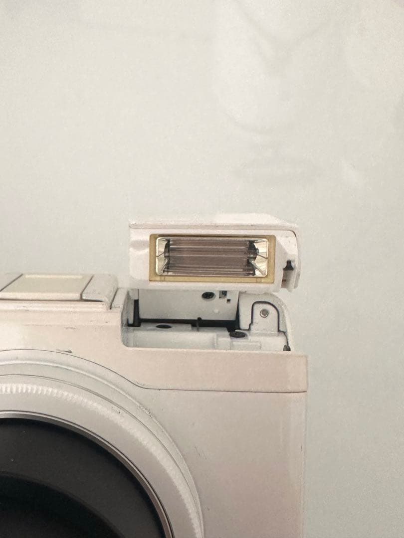 【おまけ付き】RICOH GR DIGITAL Ⅳ ホワイトエディション