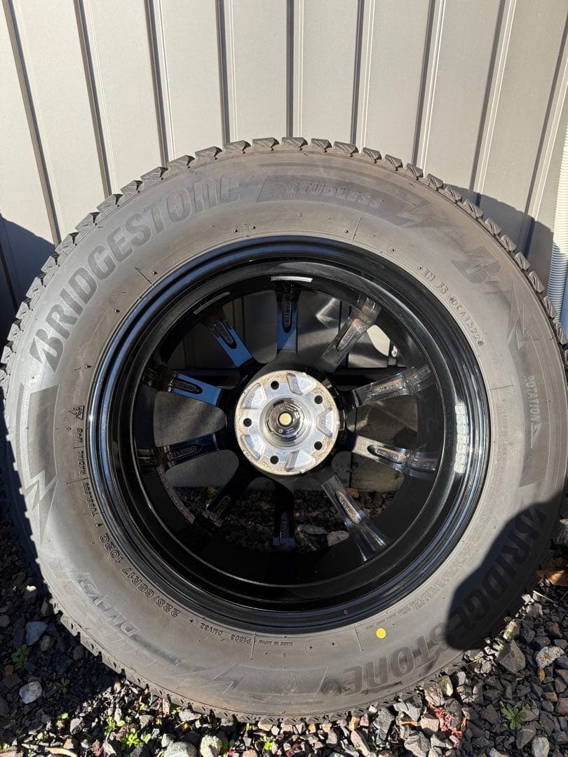 ブリヂストン 17インチ アルミホイールスタッドレスタイヤエコフォルム　ハリアー