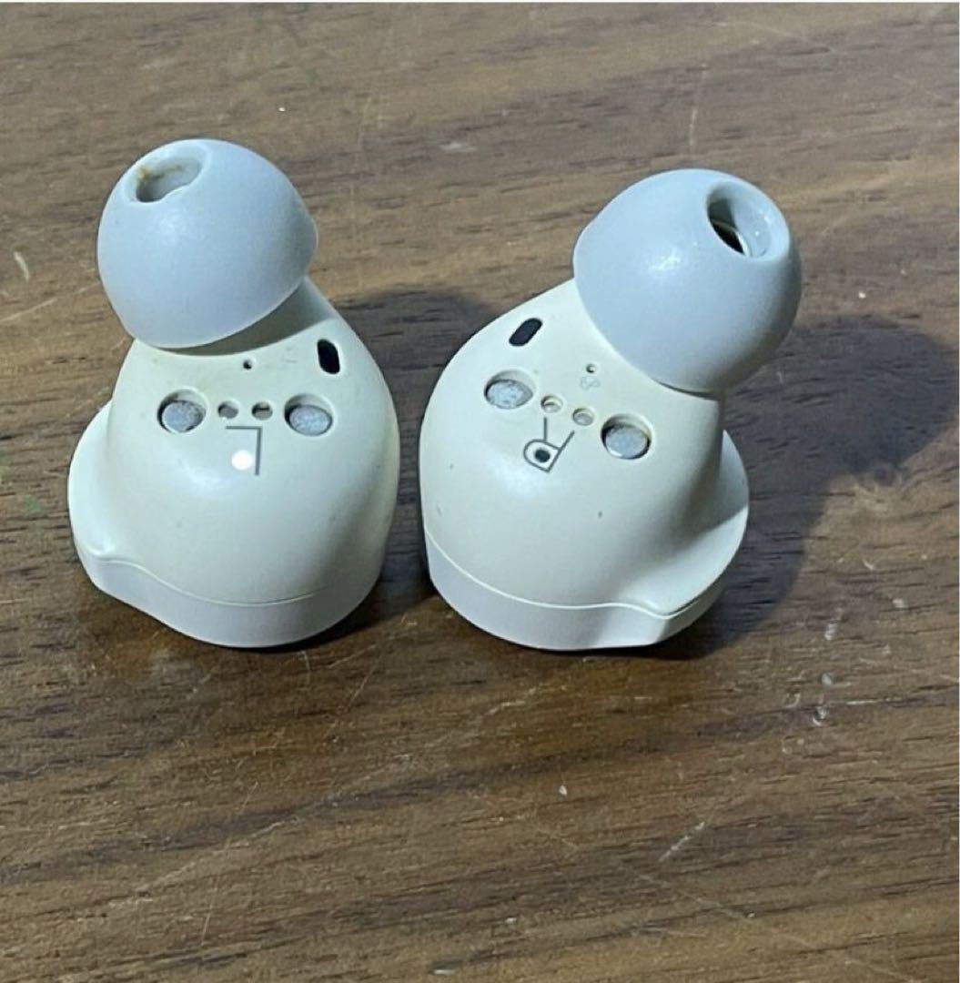 【nr/8.24/5】BANG&OLUFSEN ワイヤレスイヤホン