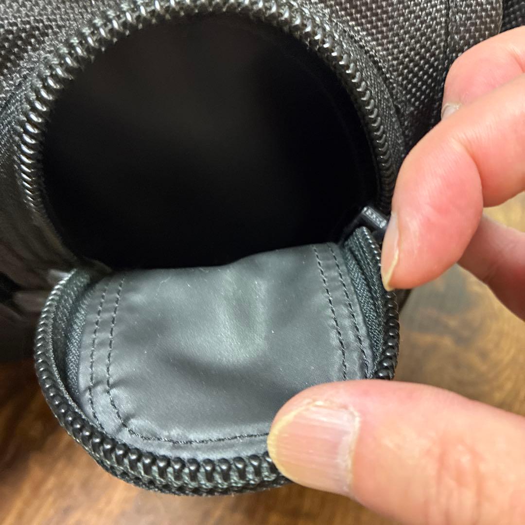 ビジネスバッグ ブラック 収納力高