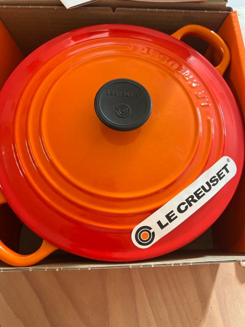 ル・クルーゼ　鍋　オレンジ　本付き
