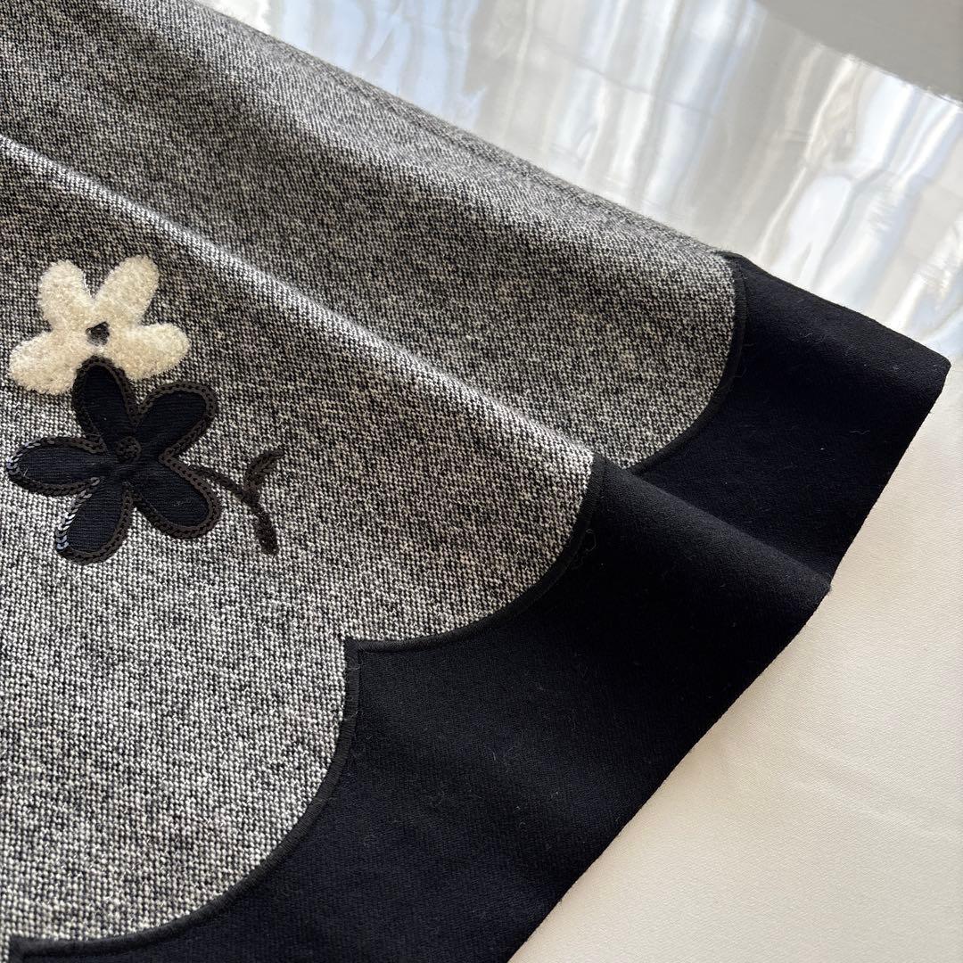 エムズグレイシー　ポイントお花モチーフ 裾スカラップデザイン　ワンピース　38