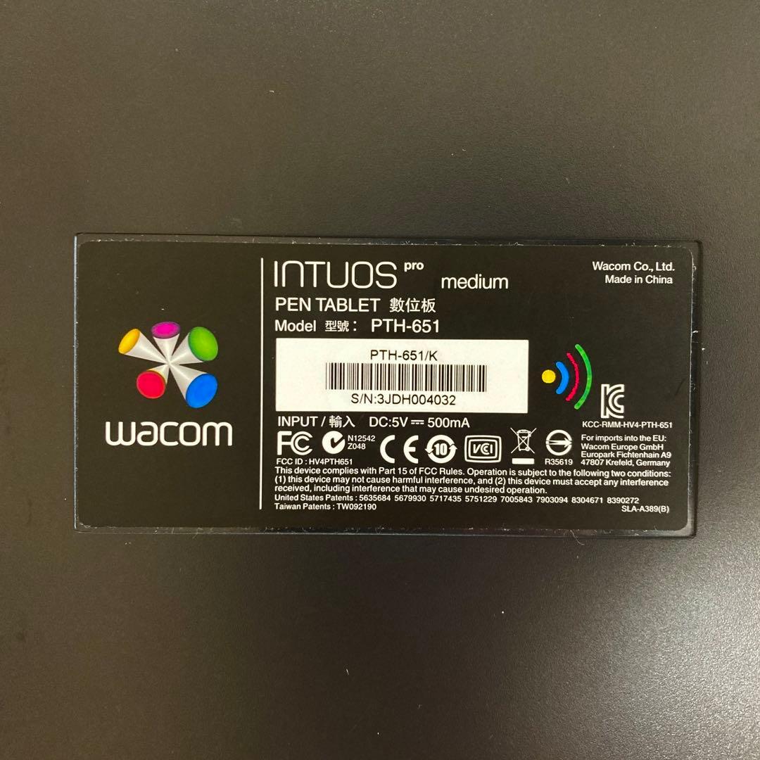 【箱なし】Wacom Intuos Pro PTH-651