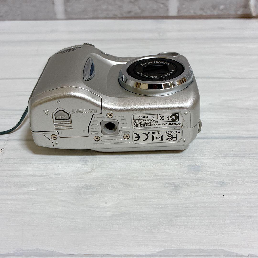 美品　Nikon COOLPIX 3100 デジカメ 箱付き
