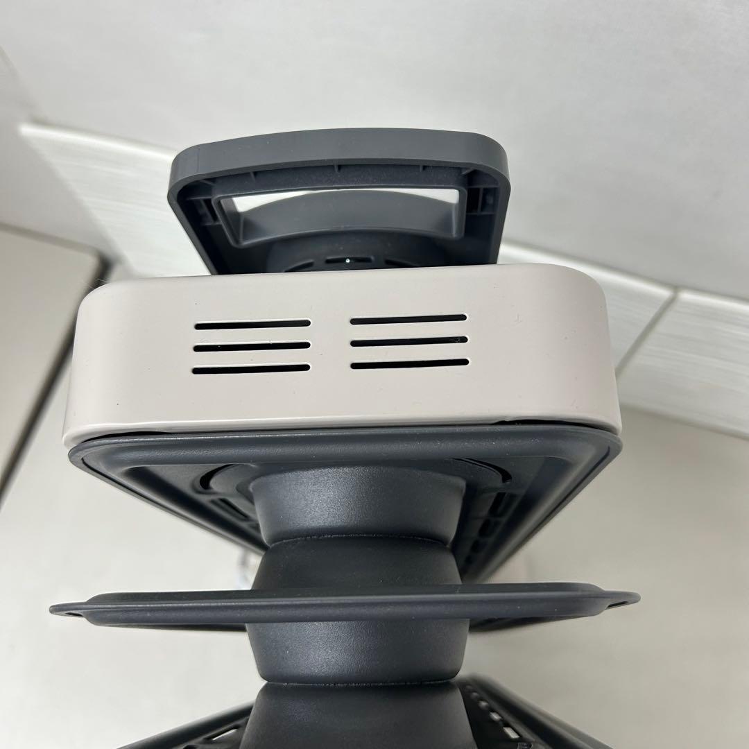 デロンギ　VertiCaldo オイルヒーター　RHJ21F0812-GY