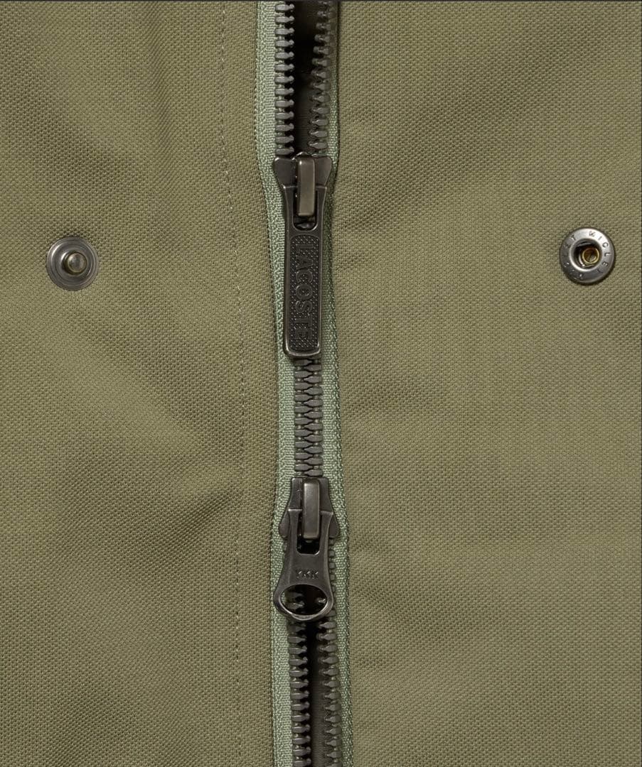 LACOSTE ラコステ　ダウンジャケット