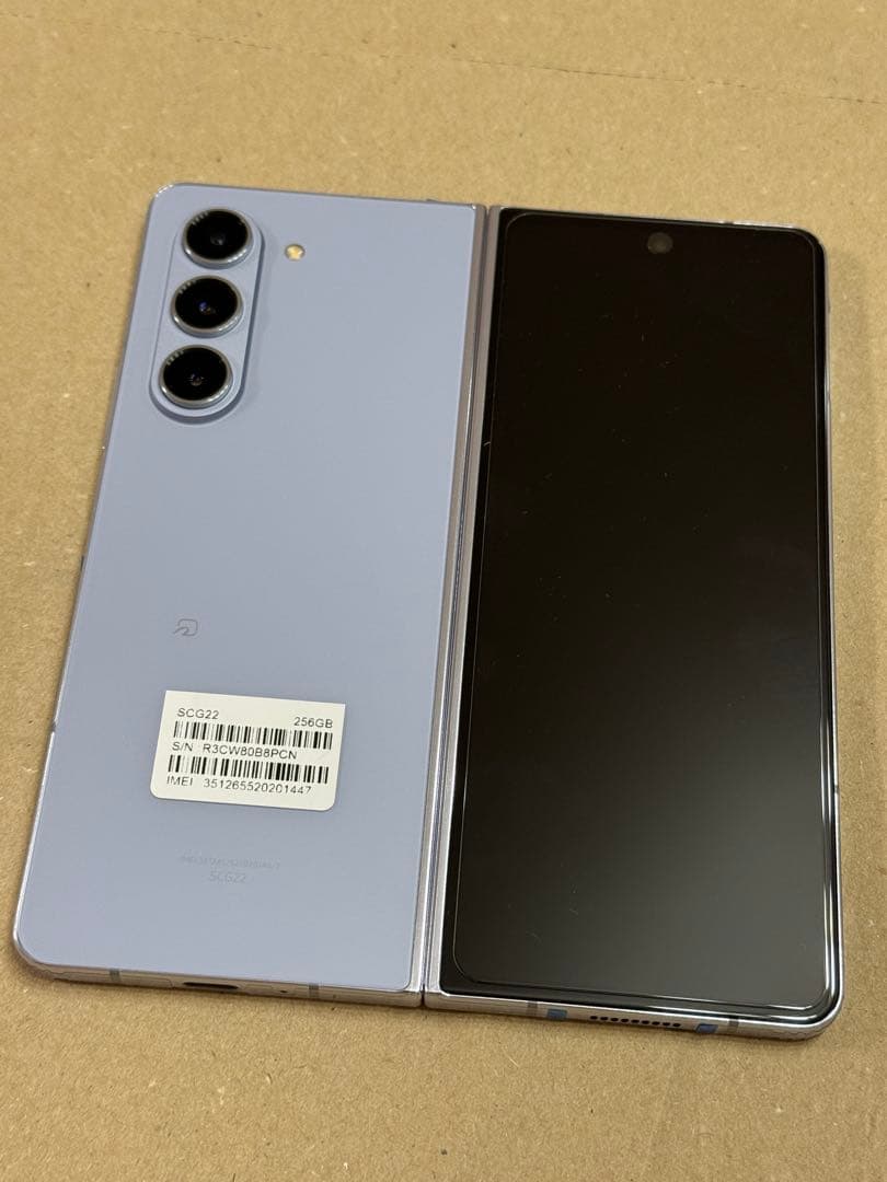 Samsung Galaxy Z Fold 5本体 au 未使用