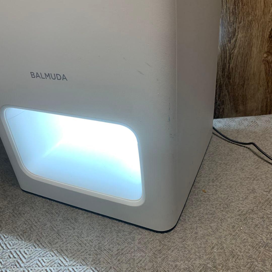K718 BALMUDA The Pure A01A-WH 空気清浄機