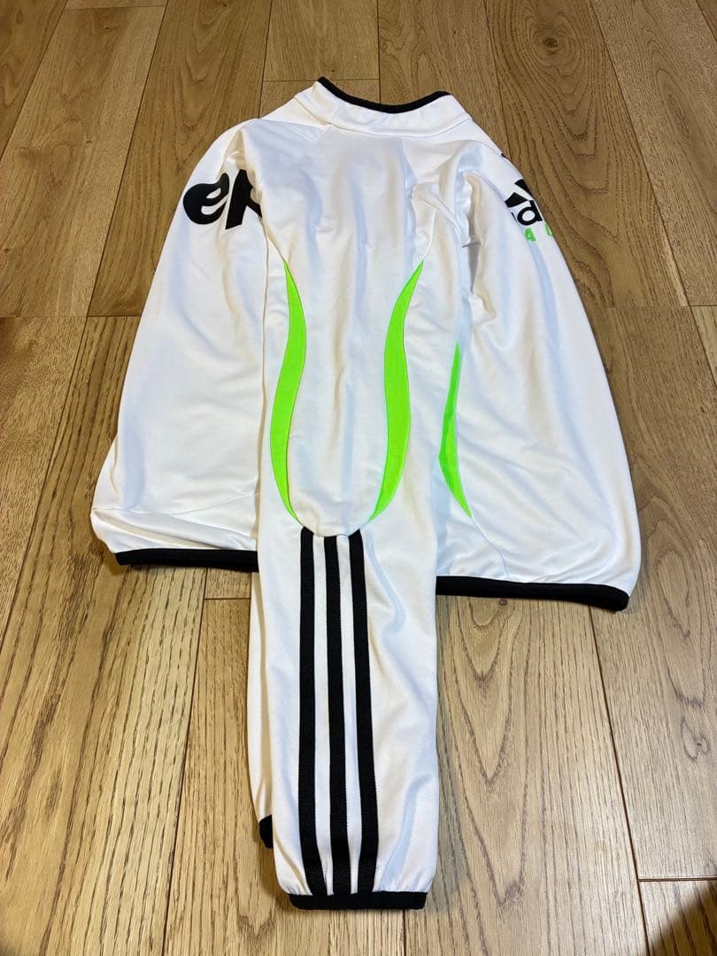 adidas palace ユベントス　ウォームアップトップ　ジャージ　裏起毛