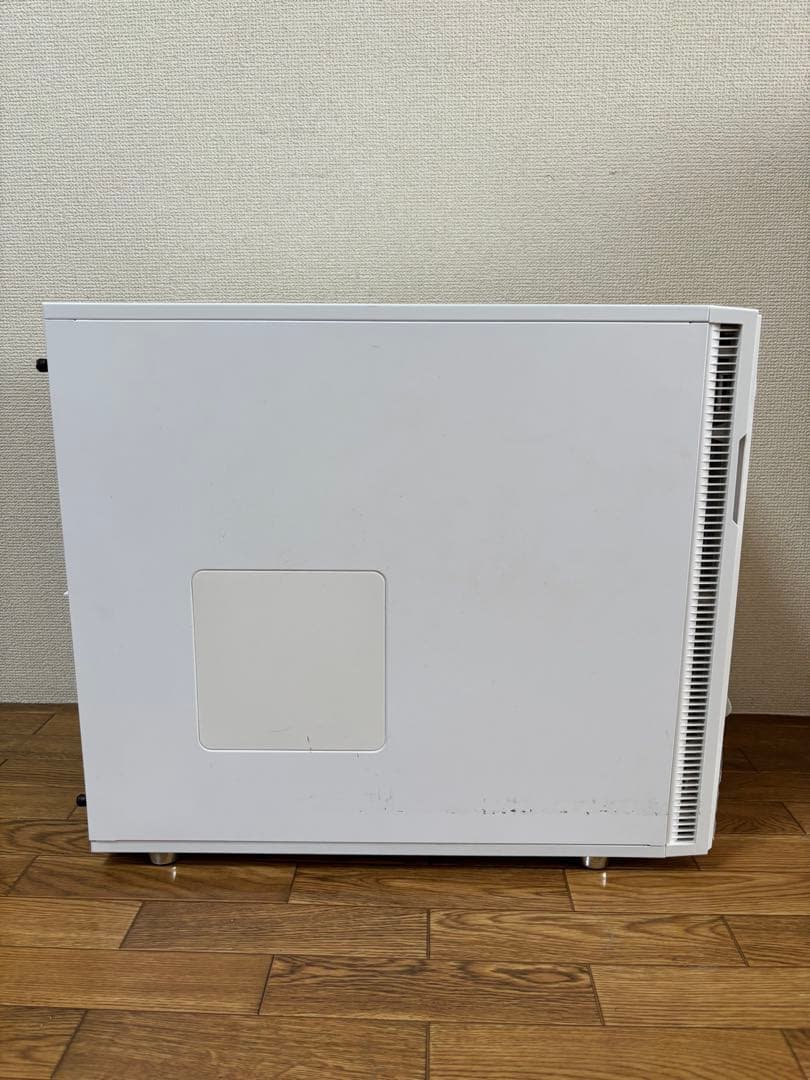 Fractal Design DEFINE R5 PCケース ホワイト （中古）