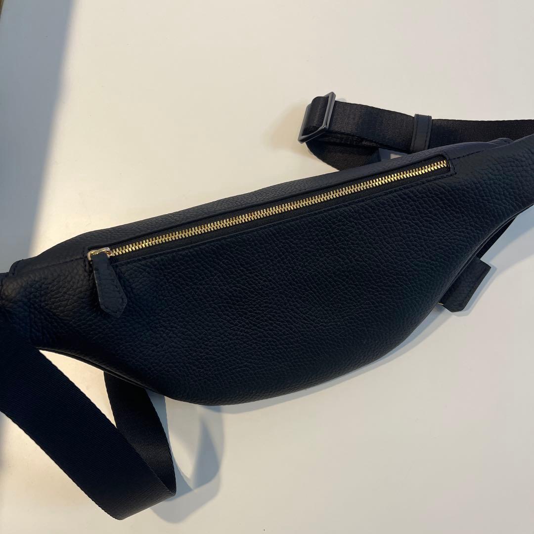 [ほぼ新品] MAISON de SABRÉ レザー スリングバッグ