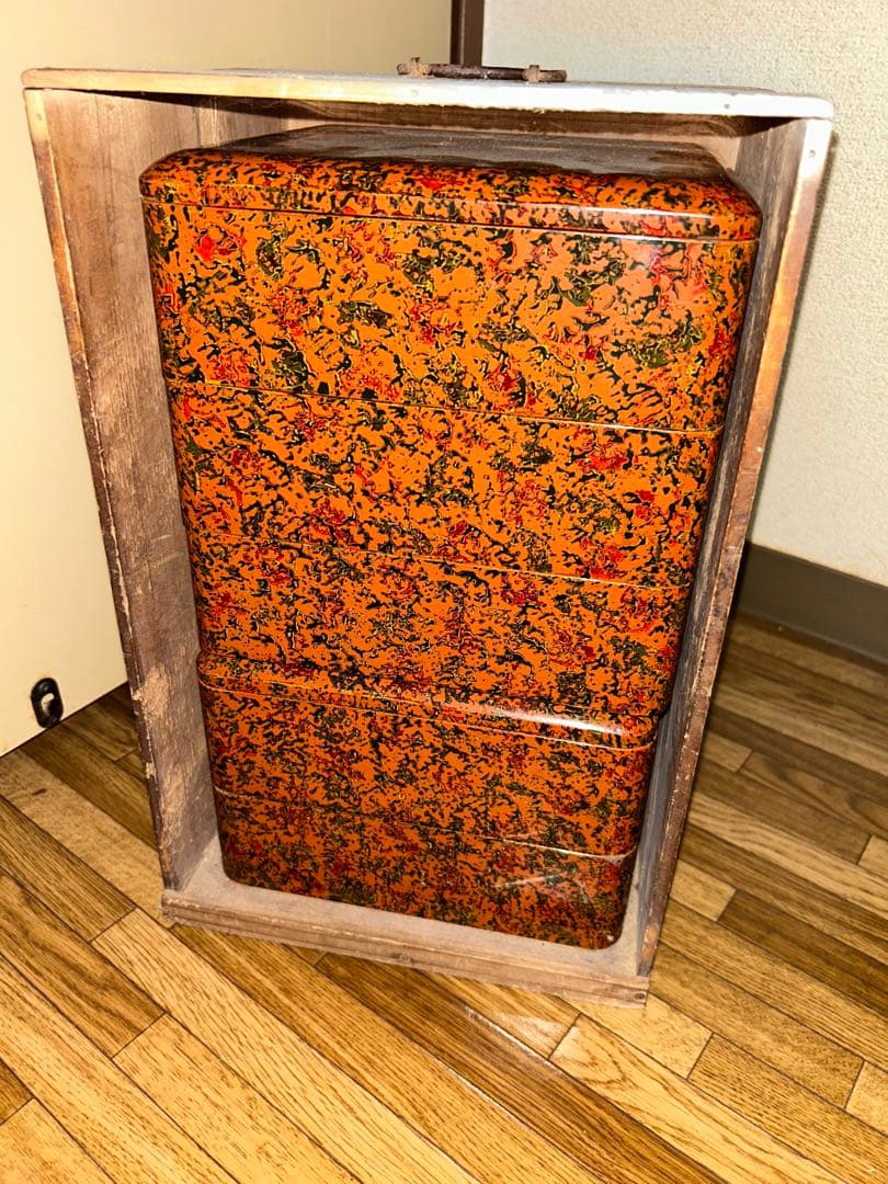 津軽塗 重箱 (三重＋二重 / 保管外箱付)