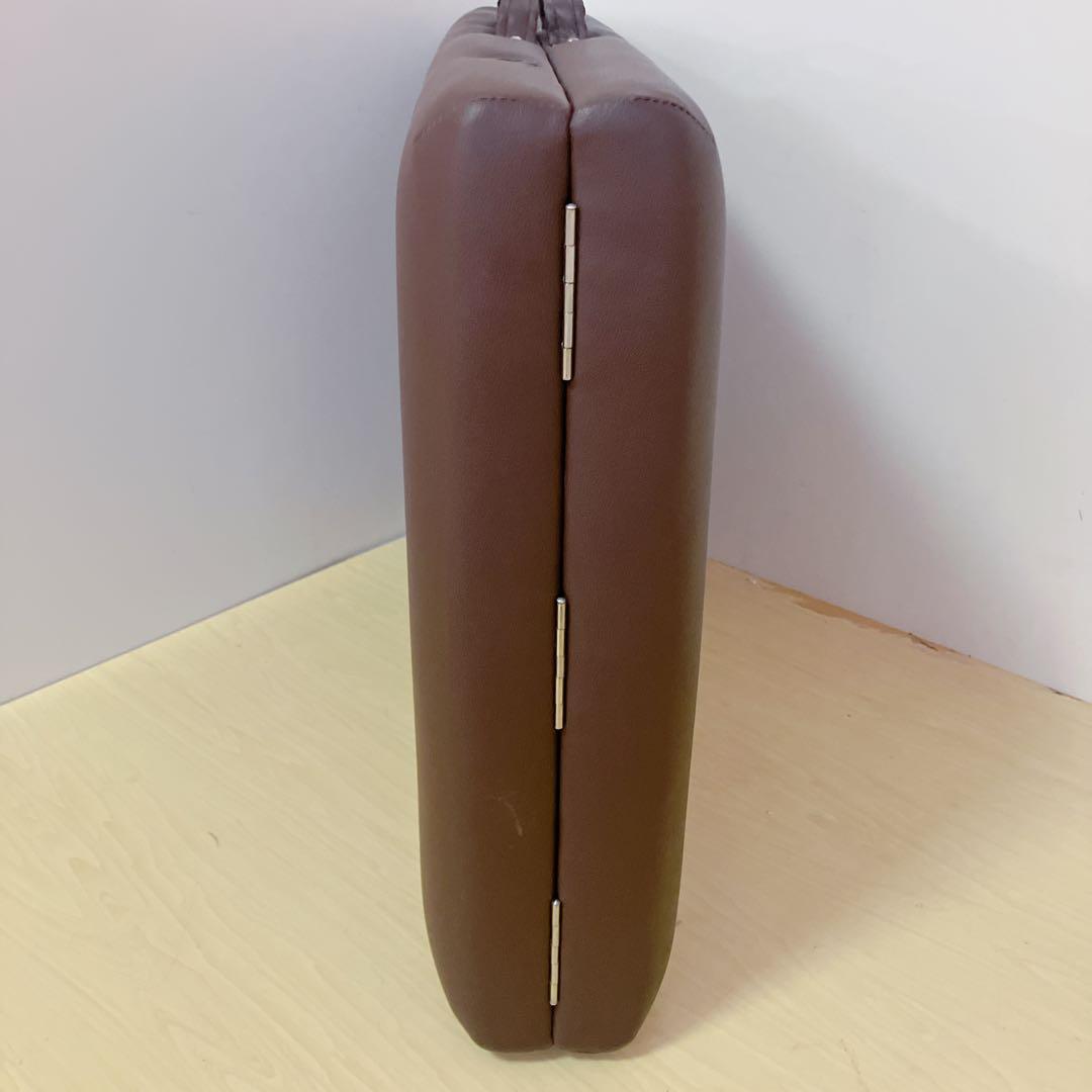 折りたたみ　エステベッド　マッサージベッド　持ち運びカバー付き　簡易ベッド