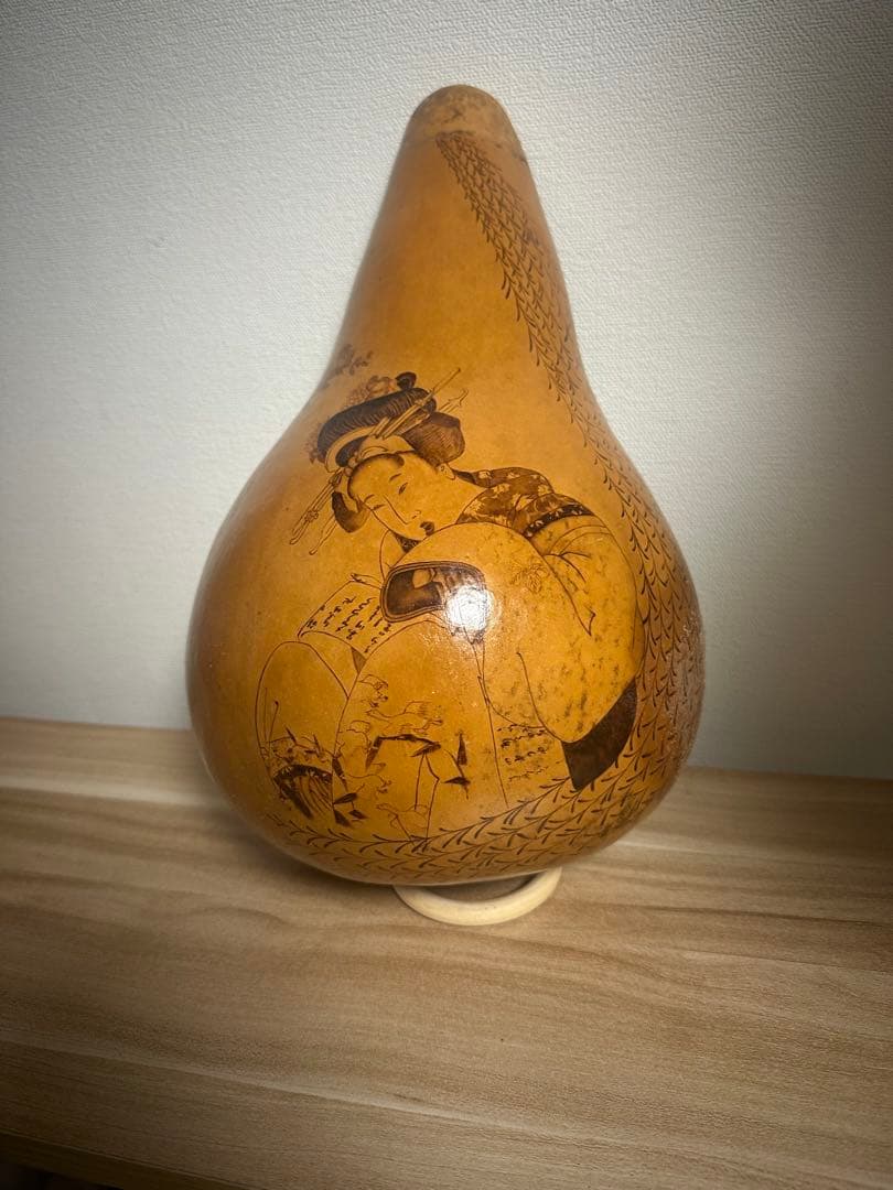 浮世絵風　焼き絵ひょうたん置物