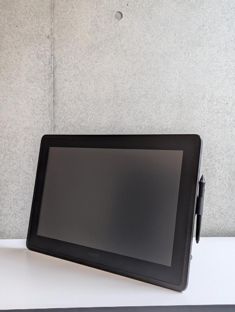 Wacom Cintiq 22 FHD シンティック ペンタブ