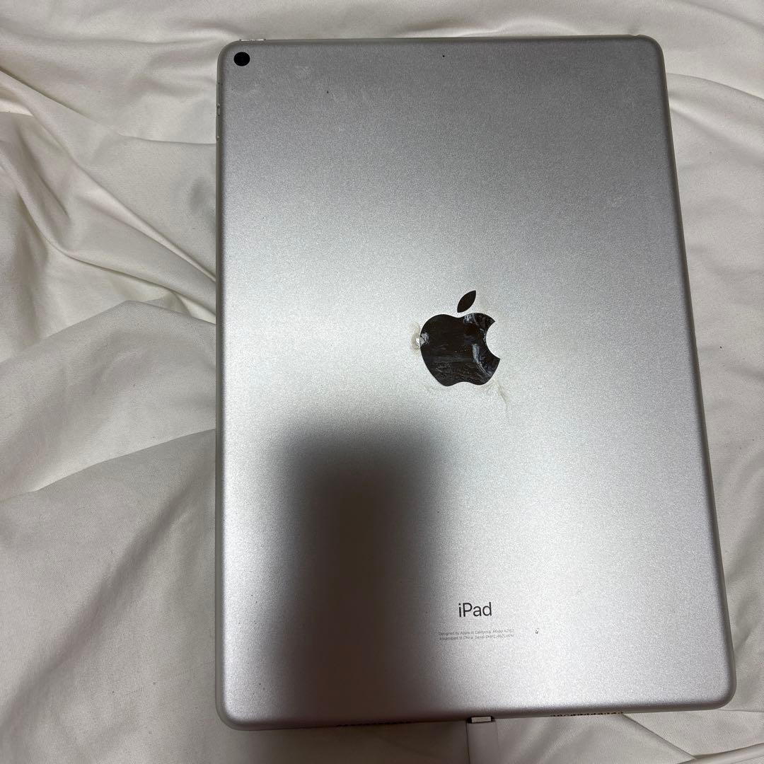 みっつ　iPad Air3 256GB Wi-Fi シルバー