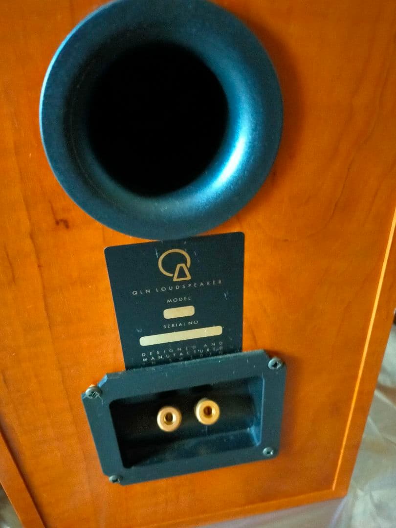 QLN 601 スウェーデン製 スピーカー