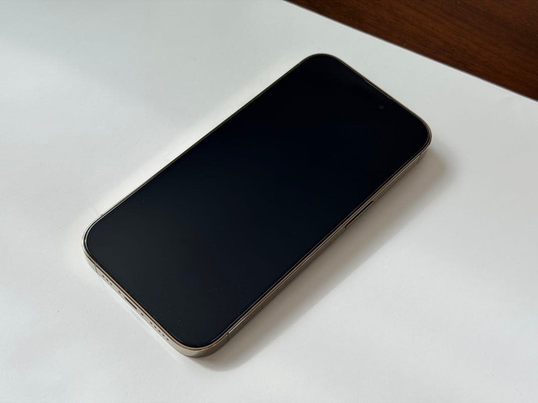 iPhone 14 Pro 256GB ゴールド SIMフリー海外版 17日まで