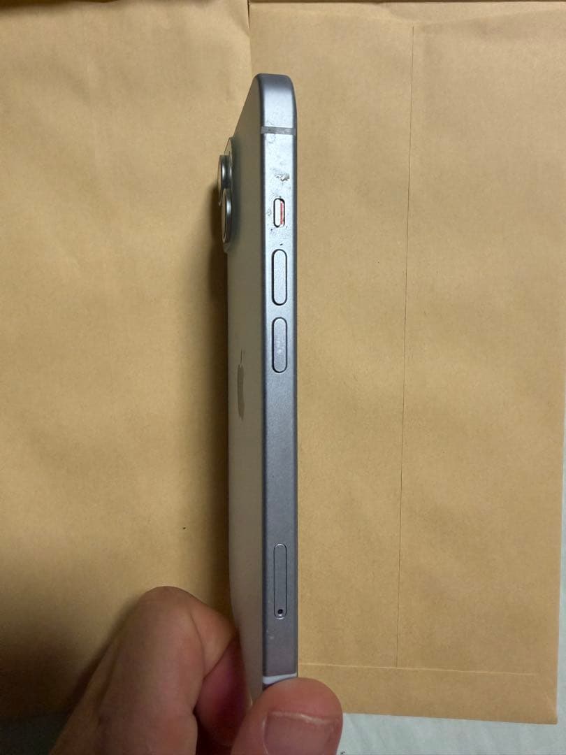 Apple iPhone 15 バッテリー最大容量89% CaseMeケース付き