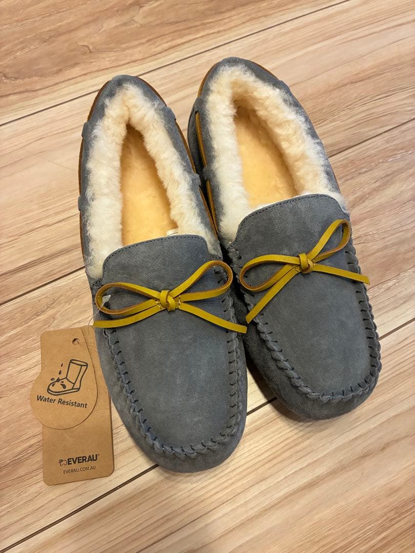＊新品未使用＊EVERAU UGG モカシンシューズ＊
