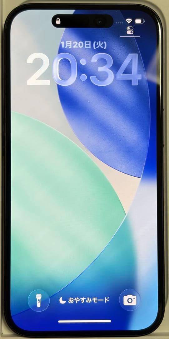 【ほぼ新品未使用】 iPhone16 128GB ブラック SIMロック無し