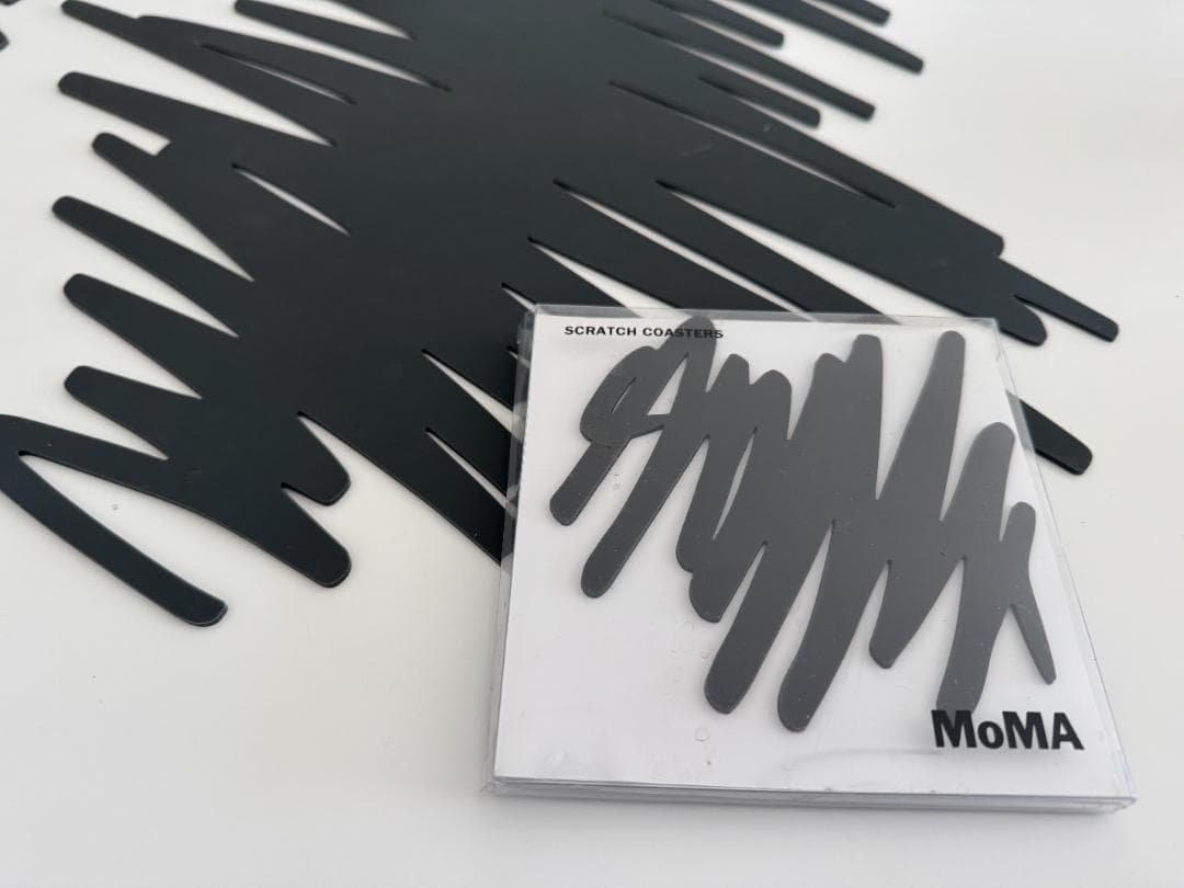 MoMA スクラッチ プレースマット&コースター セット
