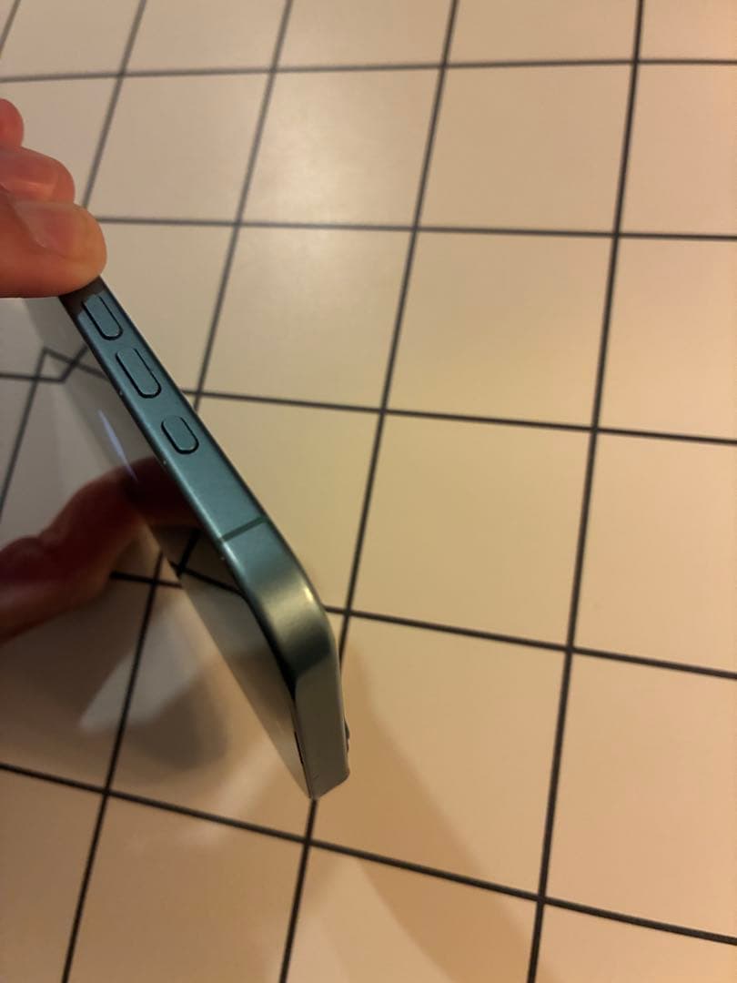 【値下げ不可】iPhone16 128GB ティール SIMフリー