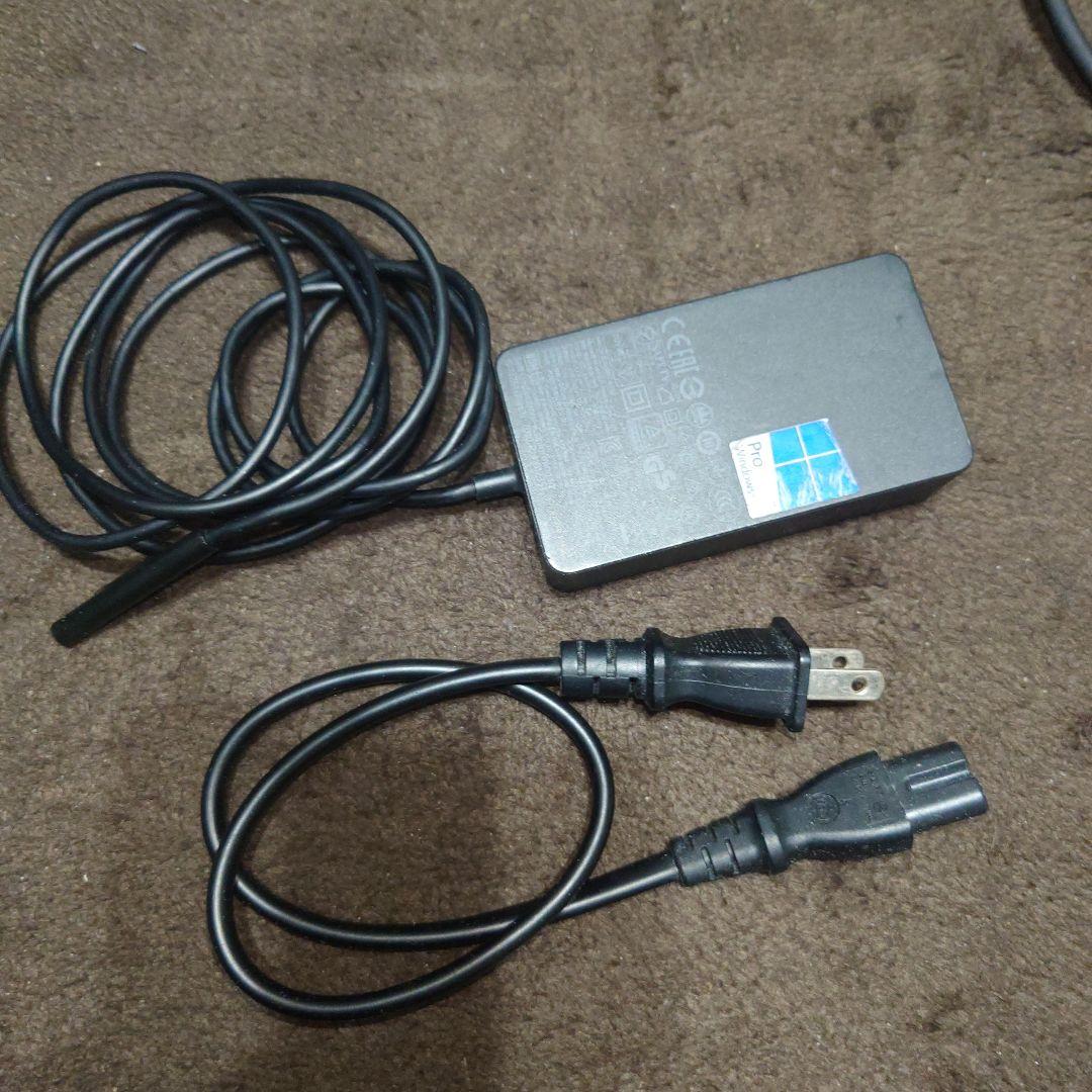 【大幅値下げ中】Surface Pro i7 8GBメモリ 256GB SSD