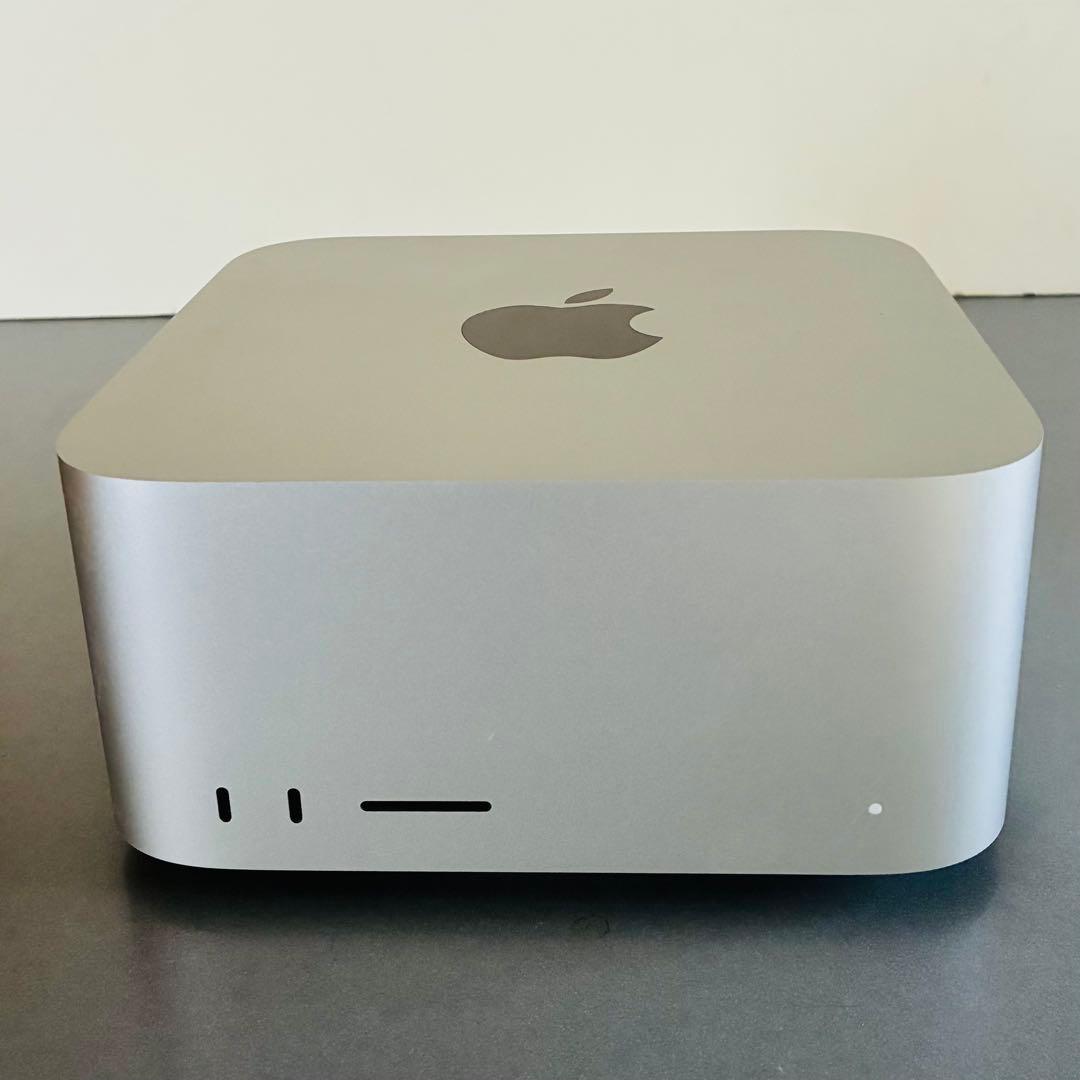 Apple Mac Studio M1 Max 64GBメモリ、1TB SSD