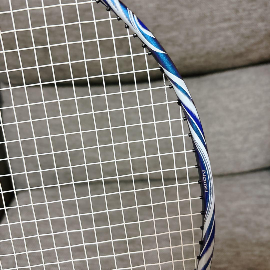 バドミントンラケット ヨネックス　アストロクス100zz 3UG5 希少品