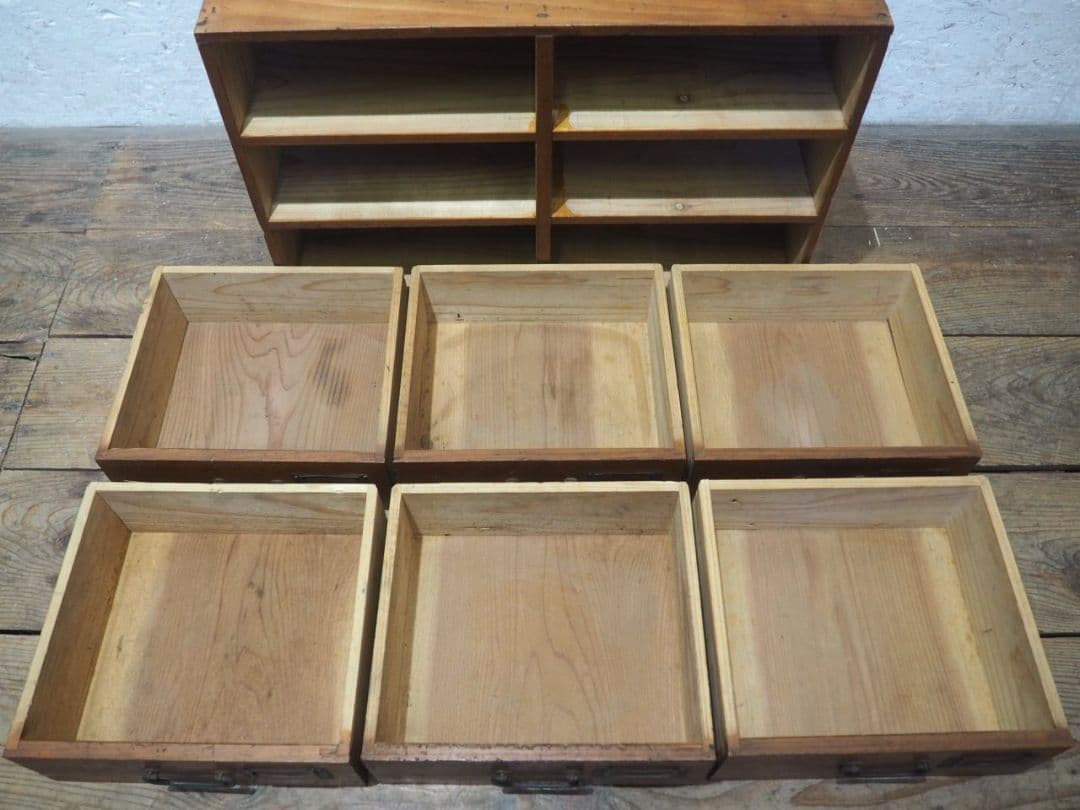 1263　アンティーク　引き出し6杯の収納棚　陳列台　ケース　チェスト　レトロ