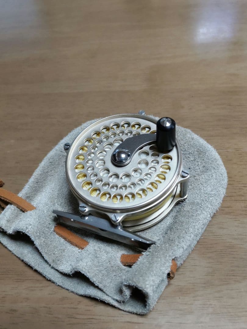 フライリール F·A·I·S 98-113 稀少品