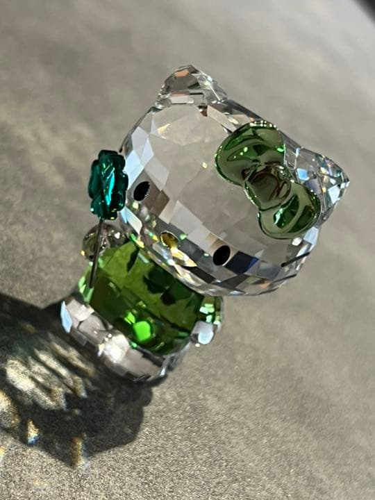 SWAROVSKI ハローキティ スワロフスキー クリスタル クローバー