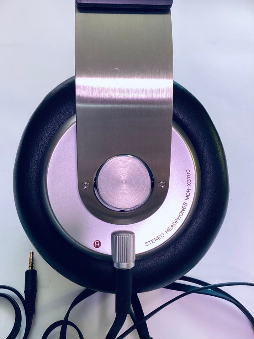 SONY EXTRA BASS 密閉型ヘッドホン MDR-XB700　有線