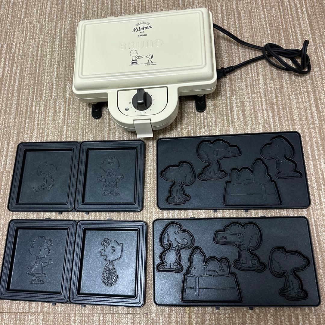 スヌーピー ホットサンドメーカー　ブルーノ