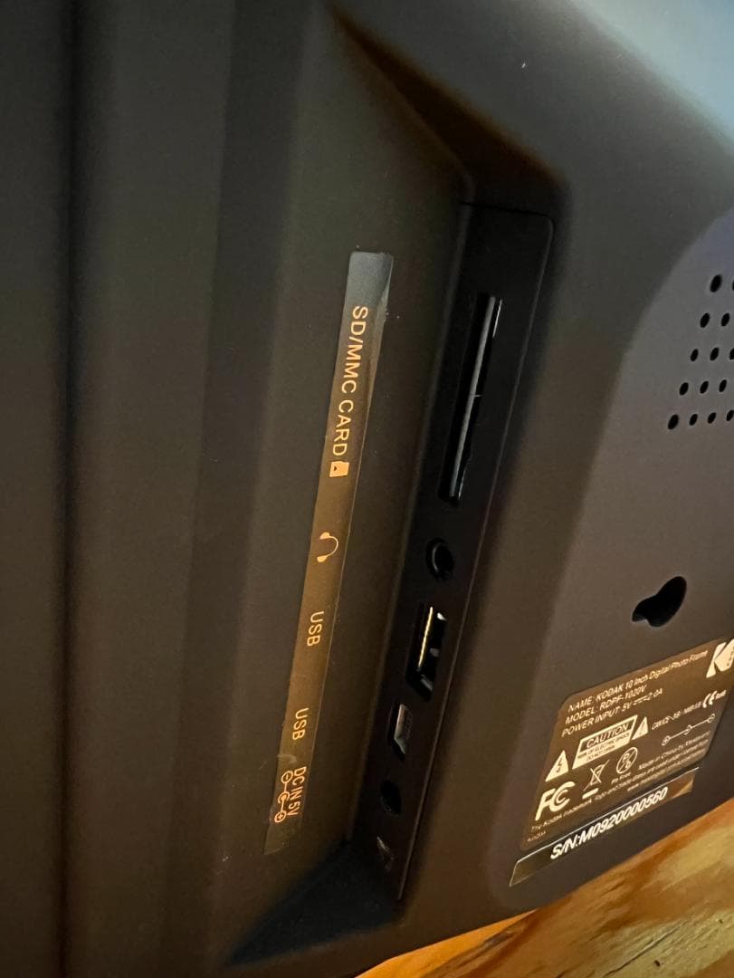 KODAKデジタルフォトフレーム 10インチIPS液晶