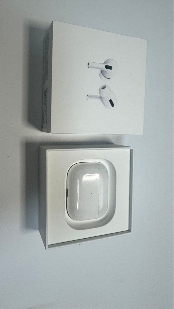 【動作問題無】 AirPods Pro 第一世代　初期化、アルコール消毒済み