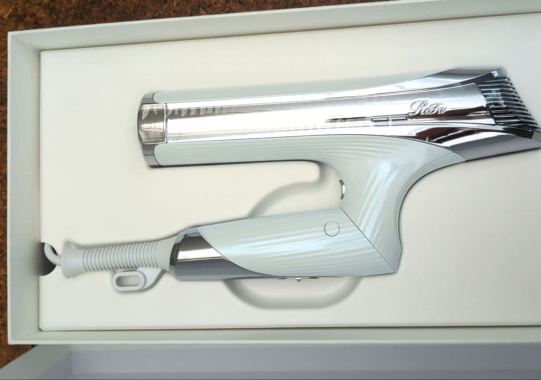 【ReFa】新品未使用 BEAUTECH DRYER S+ ドライヤー ホワイト