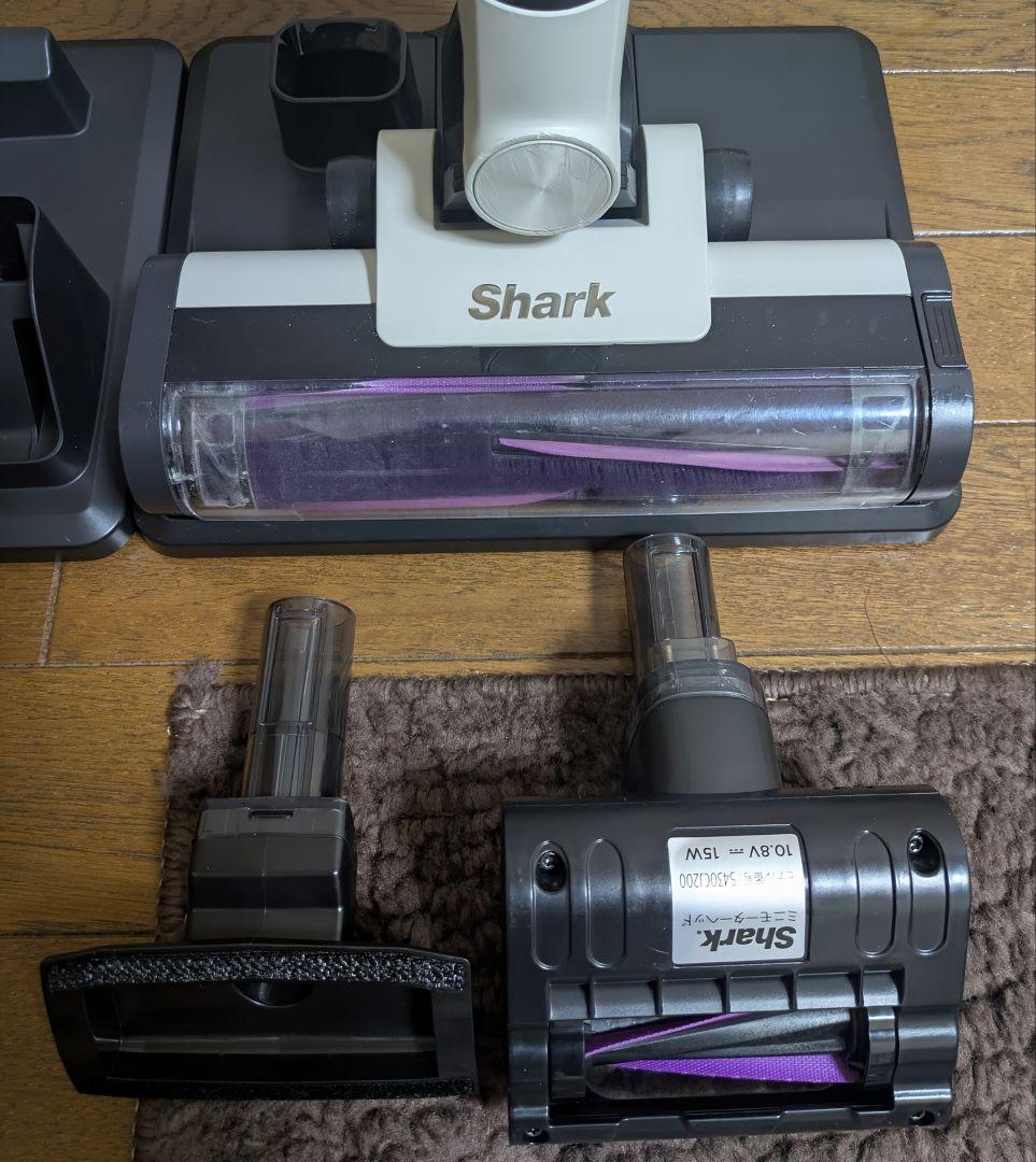 SHARK コードレススティッククリーナー LC200JIV　シャーク