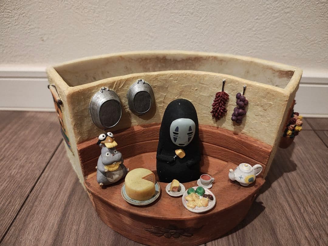 千と千尋の神隠し プランター カオナシ トトロ カフェシーン 鉢