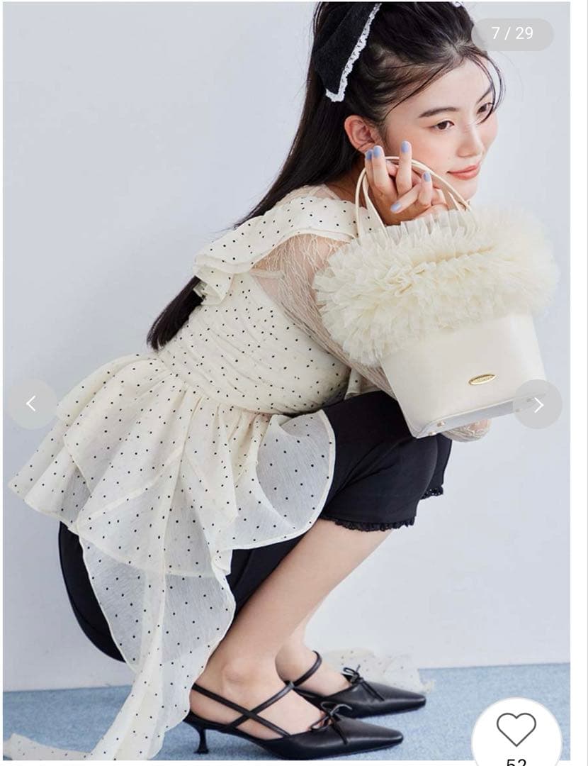 LILY BROWN（リリー ブラウン） ペプラムフリルトップス♥️新品タグ付き✨