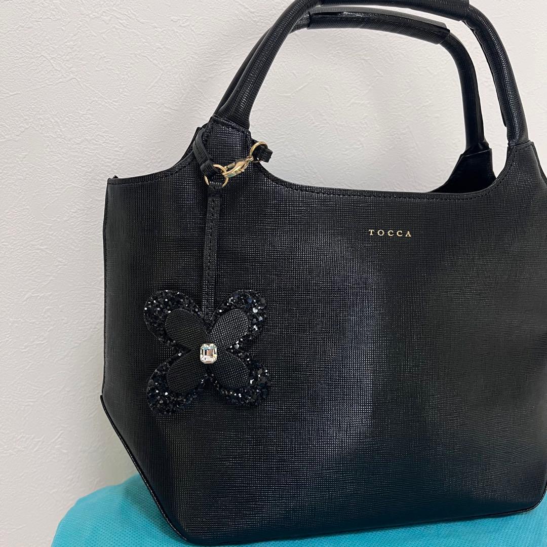 極美品◎TOCCA トッカ 2wayバッグ 黒 フラワーモチーフ　ショルダー