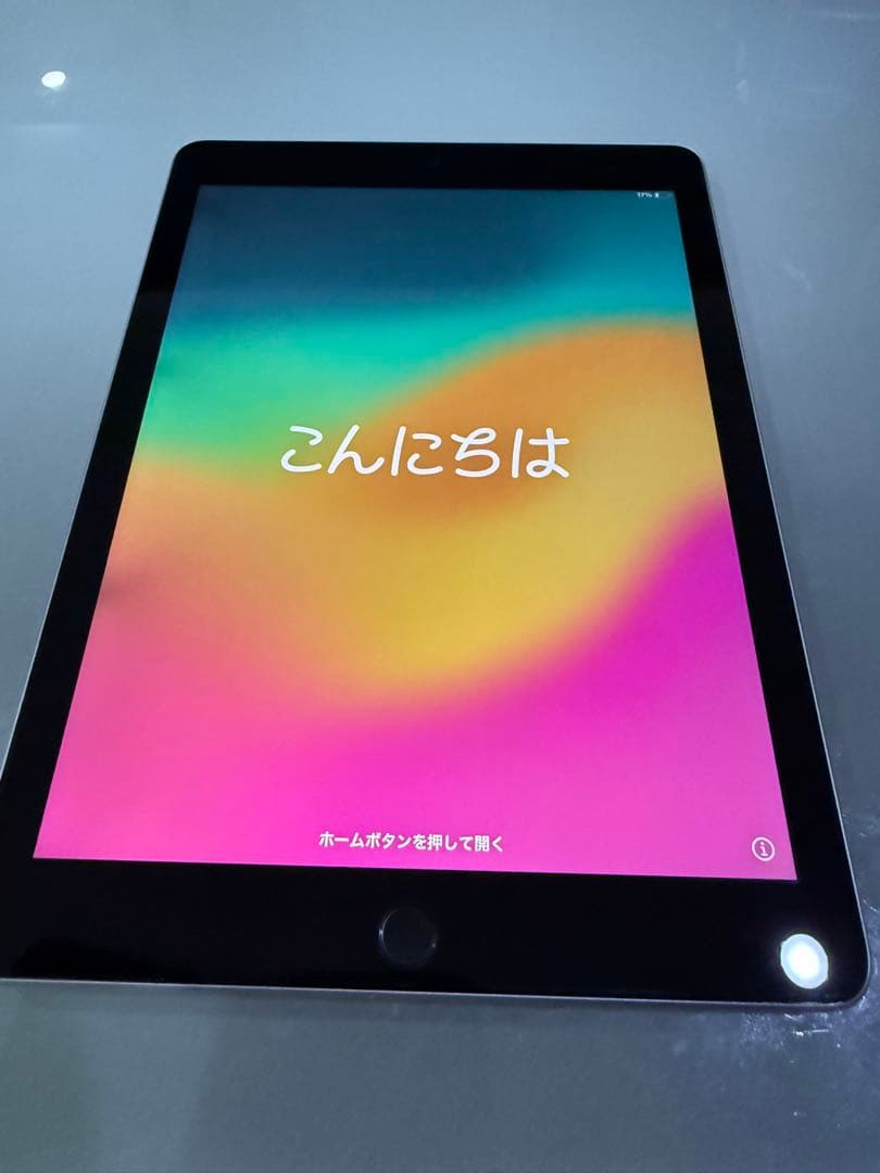 iPad (第6世代) シルバー