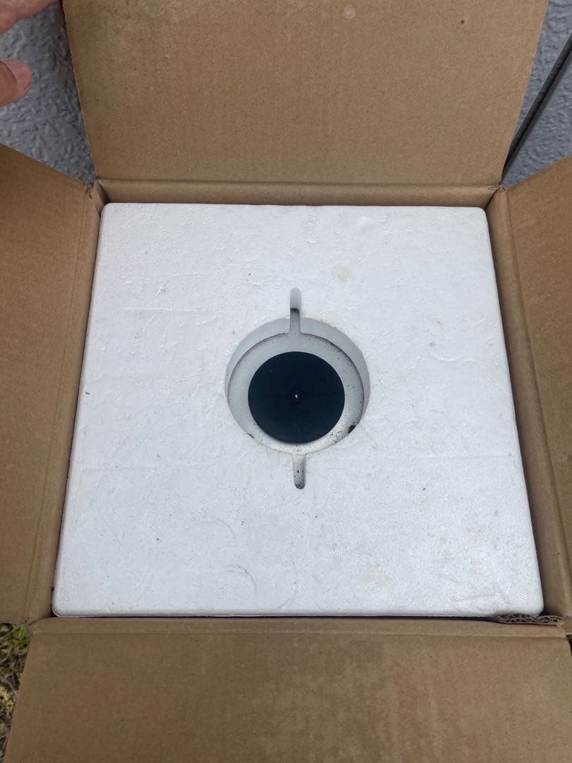 ドライシッパー　輸送用外装付き