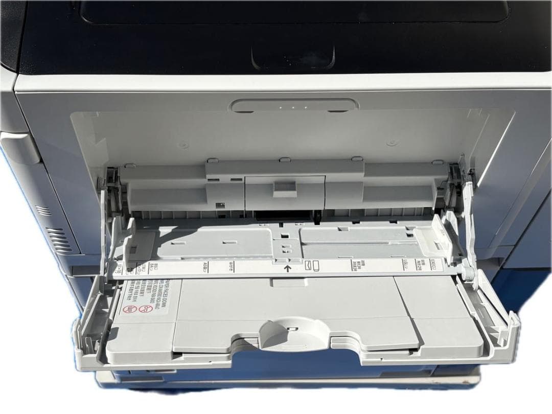 Canon A3カラーレーザープリンター LBP841C 給紙4段＋台車付