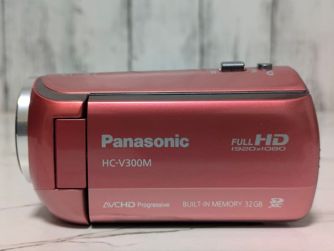 【美品】Panasonic　HC-V300M 　ピンク　化粧箱セット