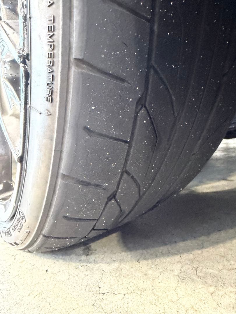 G*D様 pcd100 19インチホイール ツライチ nittoタイヤ溝あり　プ