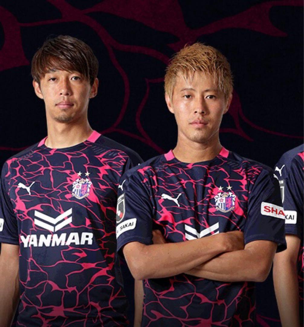 ♦︎新品サイン入り♦︎10清武Lサイズセレッソ大阪リミテッドユニフォーム